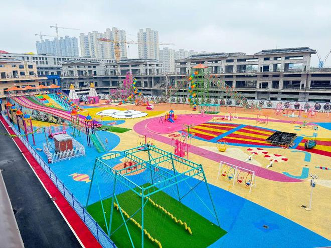 万向欢乐世界乐园